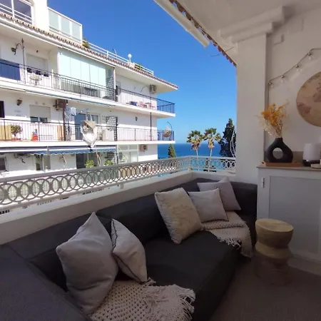 Stunning With Sea Views At Calle Carabeo, Apartament Nerja